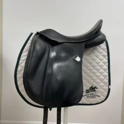 Bates WIDE Dressage 17" Adj