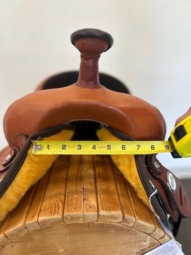 Fabtron Round Barrel Trail Saddle 15" Semi - Image 2
