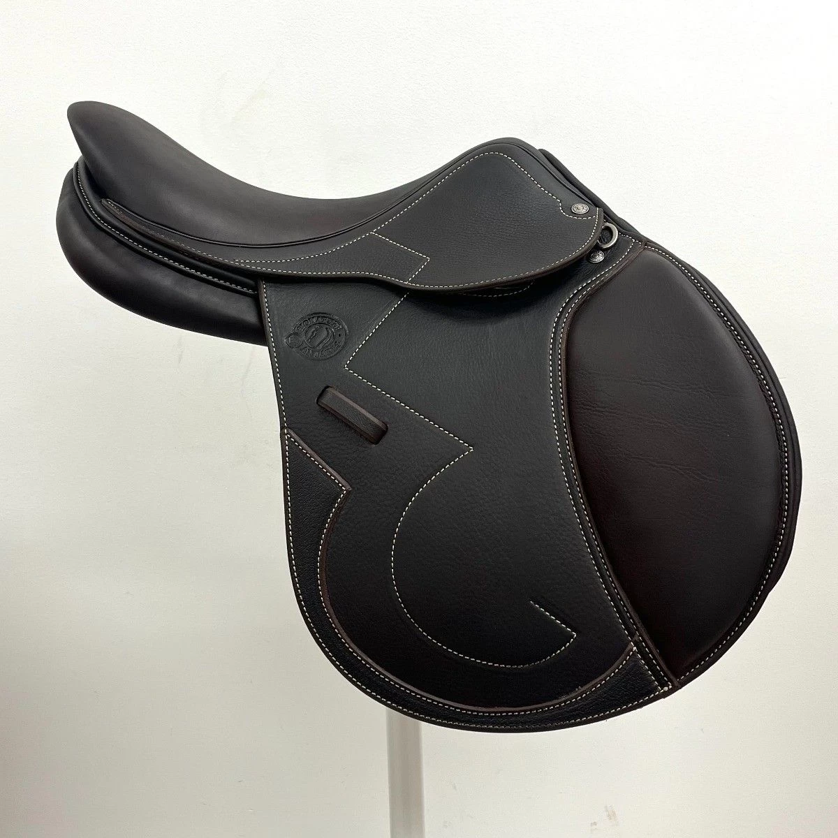 Antares Signature Jump Saddle - Image 2
